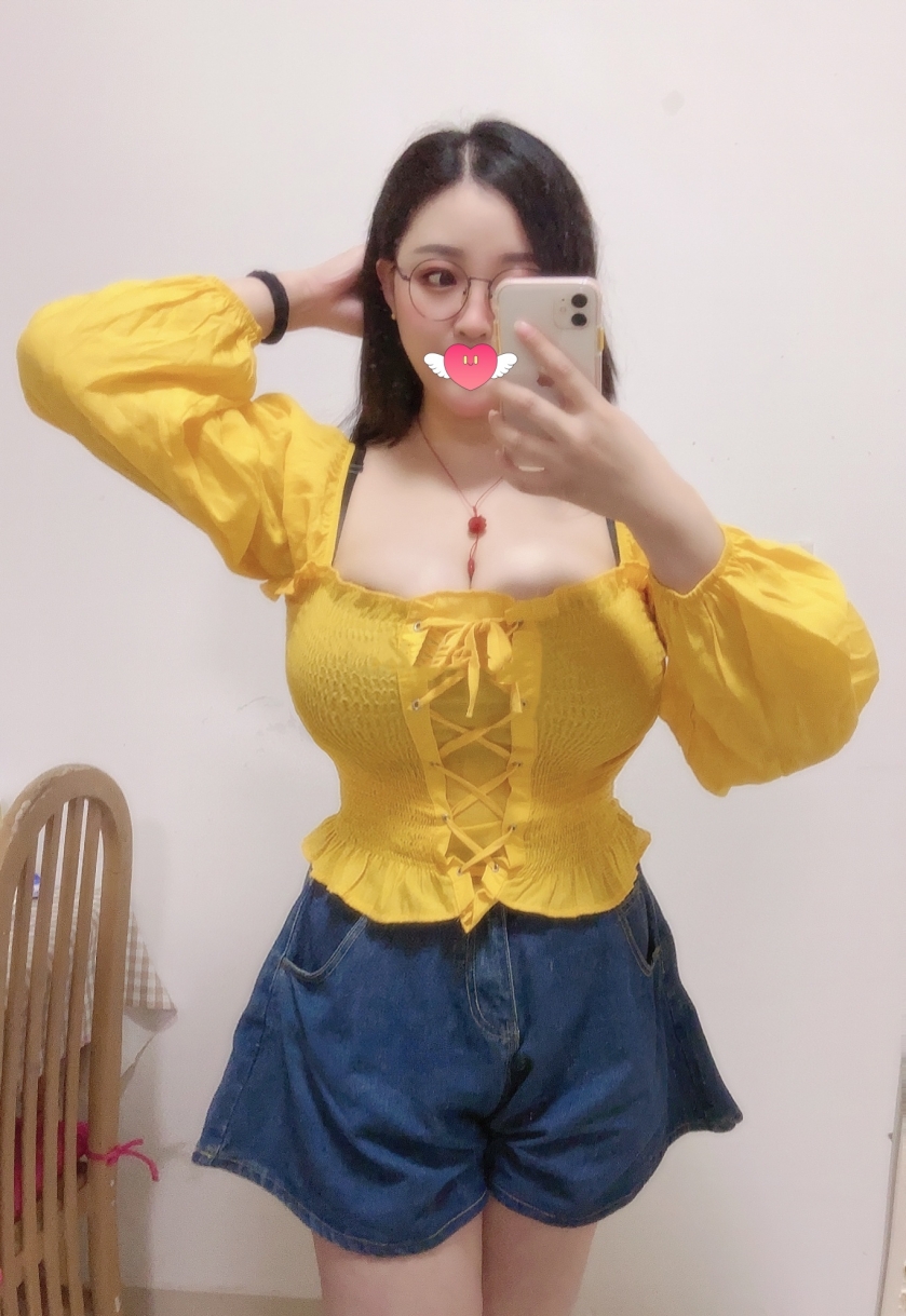 北部性感巨乳老師 小穴緊緻如處女_北部茶訊/樓鳳