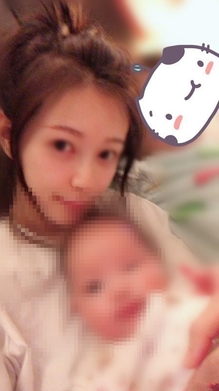 +她賴:TTYY52 性感小女人一流技巧 淫蕩敢玩 無 ~套~內~射 讓無數男�_中部茶訊/樓鳳