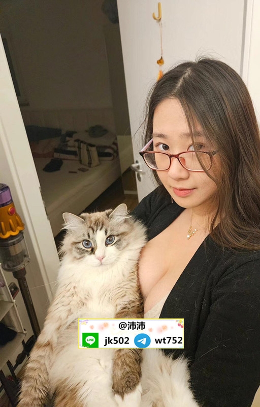 賴ID：jk502超大超圓大奶 身材豐滿 皮膚好 摸起來觸感非常好 約會會_北部茶訊/樓鳳