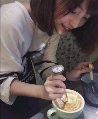 學生妹兼咖啡師 160/45/C/23 賴:911310 Telegram @me911310_南部茶訊/樓鳳