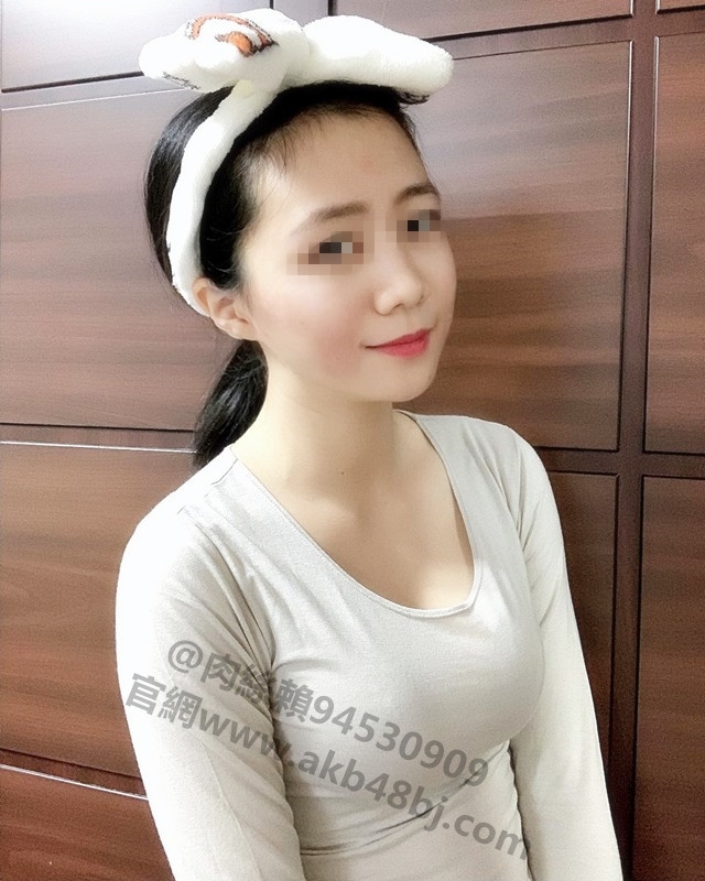 鄰家姐姐，溫柔體貼溫暖你的心一次滿足你所有慾望! 顏質保證不打_中部茶訊/樓鳳