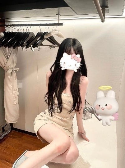 長髮飄逸 身材骨感又不失嫵媚 骨感有料 賴:34sly_北部茶訊/樓鳳