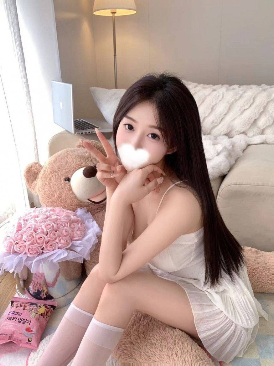 瀨 lanmao666 蔻櫻 157.42.C.20歲 清純無敵美少女,天真無邪,首次兼職。經�_北部茶訊/樓鳳