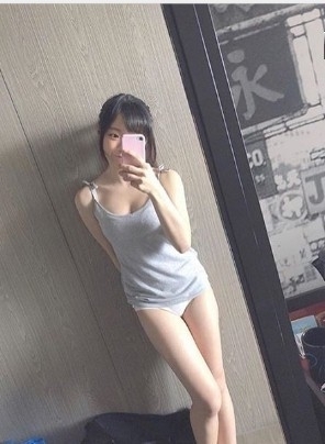 賴kt9608擁有極品蝴蝶逼的小隻馬 這炮打的爽_中部茶訊/樓鳳