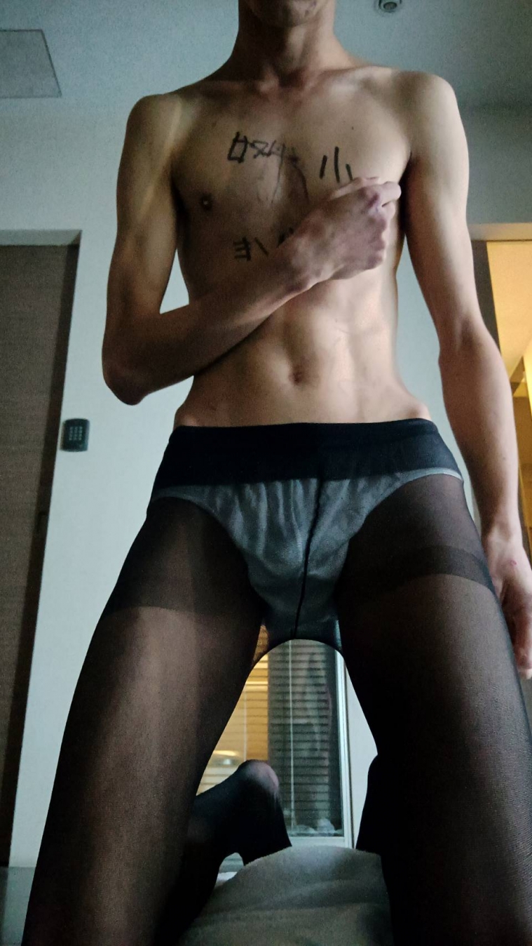 找主或Top來調教小奶狗_北部多人運動