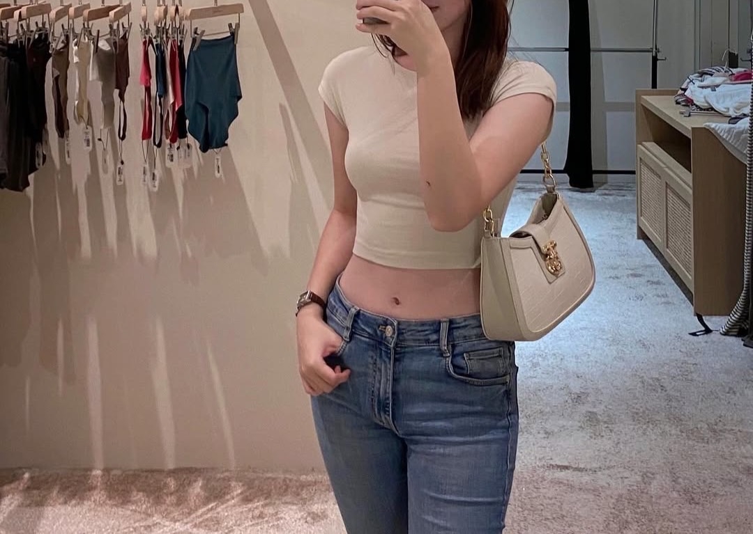 求DC主人狠狠玩弄反差騷貨🥰_網愛聊聊性事